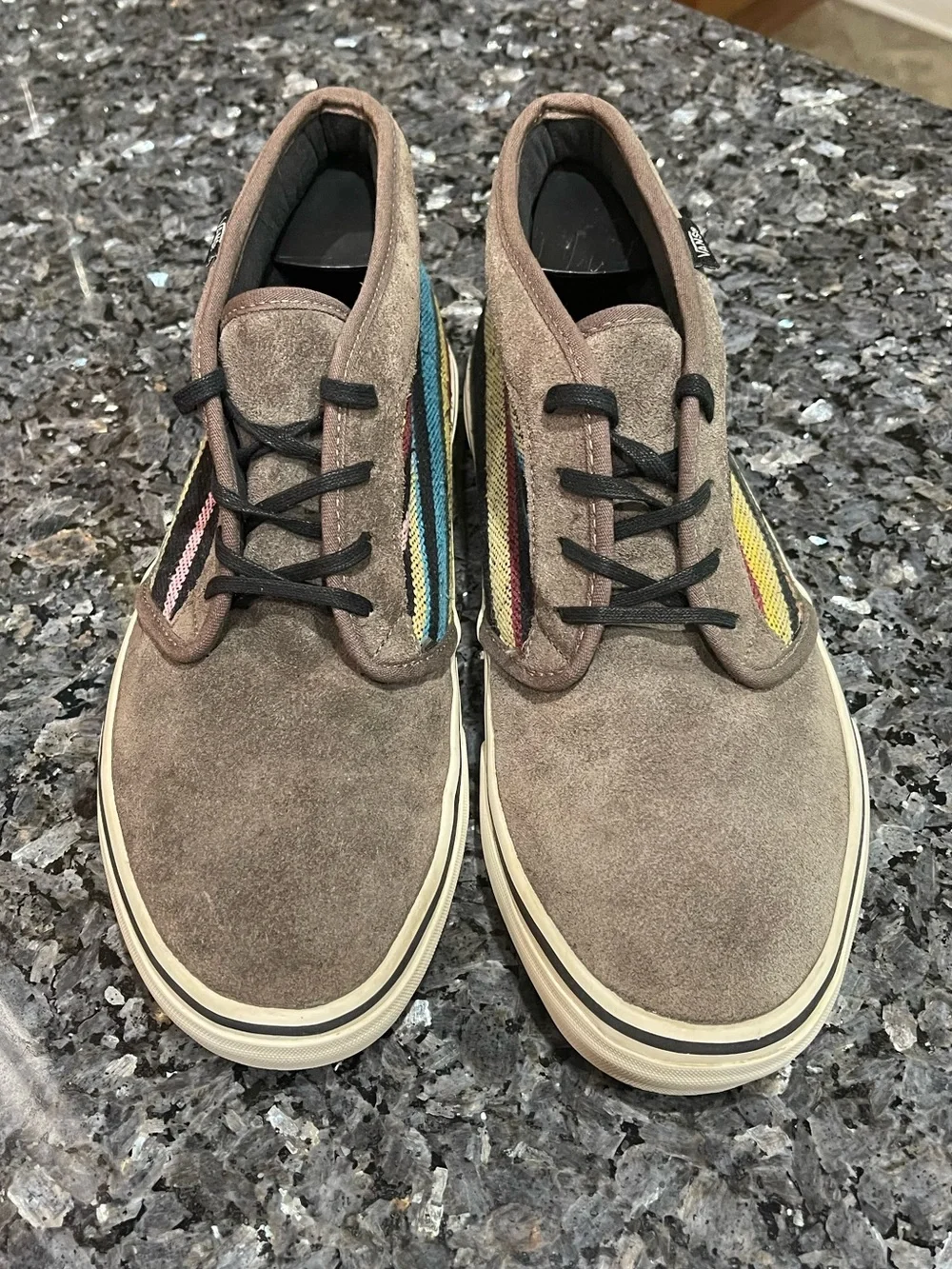 Vans Guate Stripe Gray Suede Chukka Boots with Multicolor Stripes Fall 2012 Sz 9